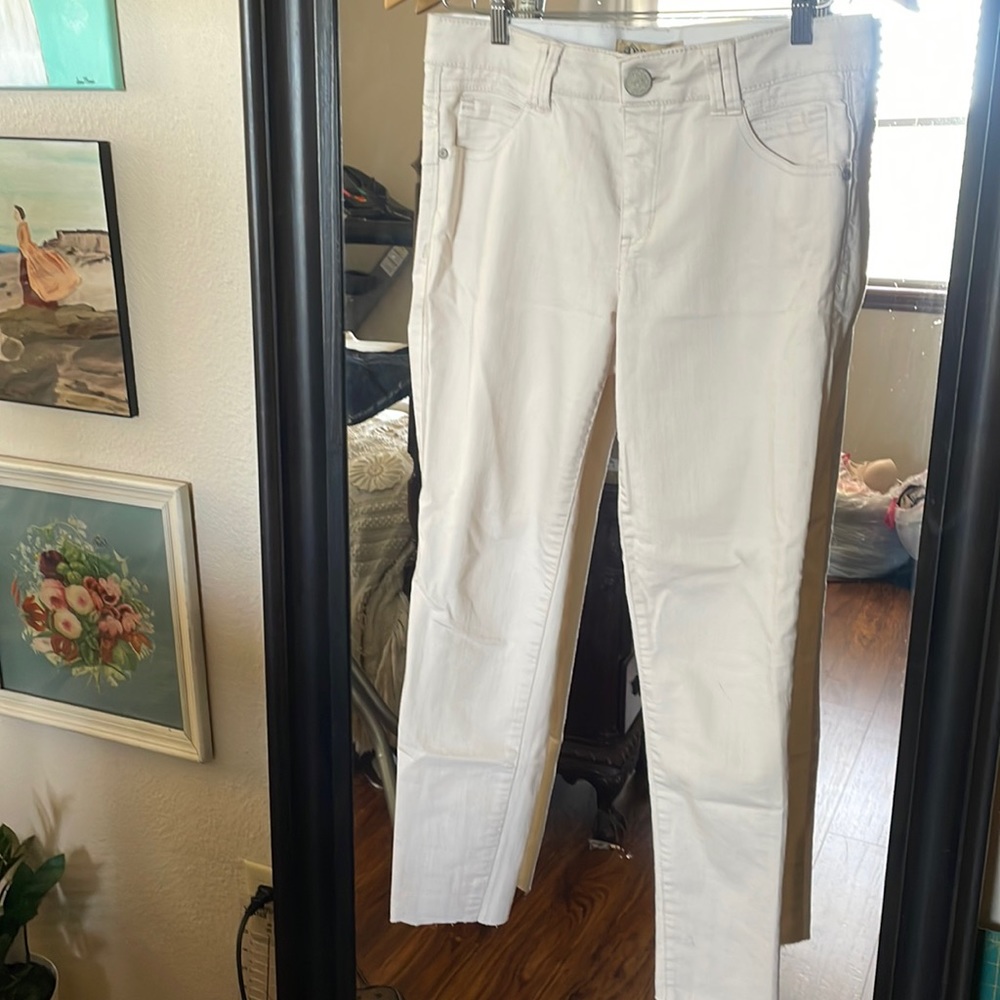 Democracy Ab Technology size 8 jeans, white/bone